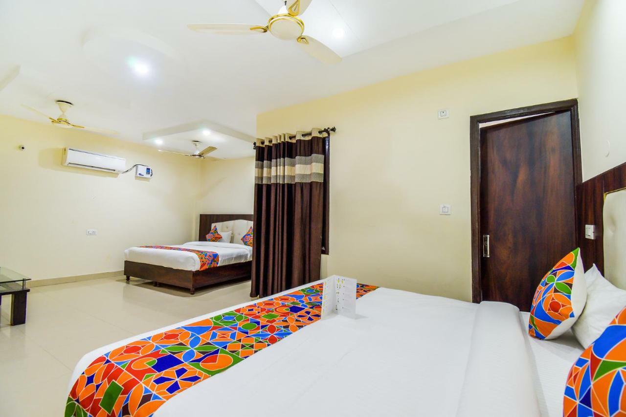 Fabhotel Js Regency Gt Road Amritsar Exterior photo